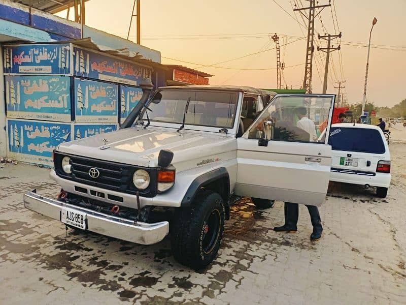 Toyota Land Cruiser  exchange possible 3