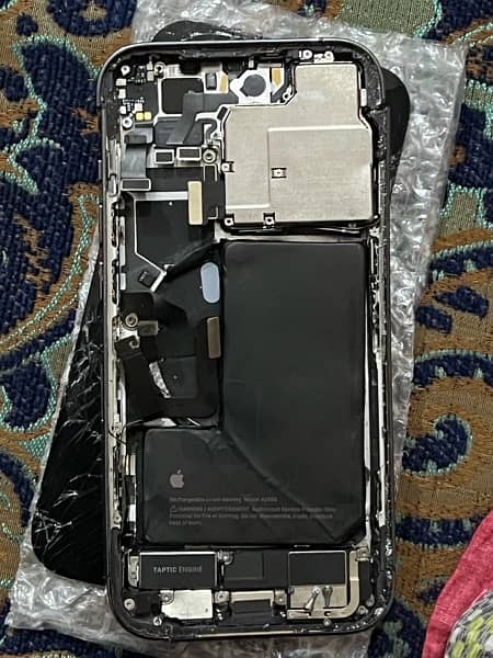 iPhone 14 Pro Parts 1