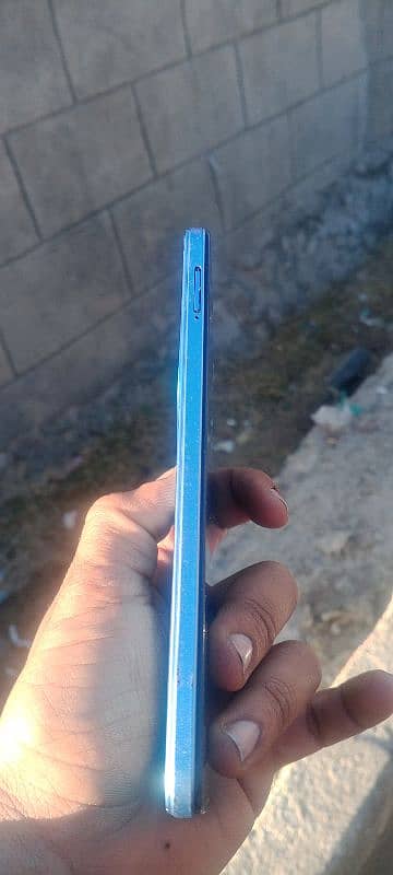 Infinix hot 11 for sell 4