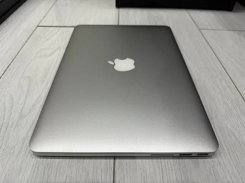 2015 MacBook Pro Core i7/16GB/256 Fresh 2014,2017,2019 2020 M1 Availab 4