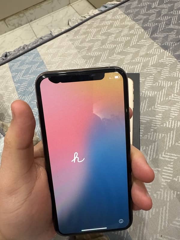 IPHONE 11 PRO 5