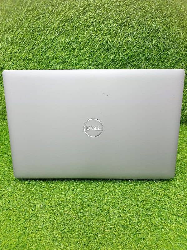 Dell Precision 3561 wokrstation heavy duty / octa core / 8 cores 6