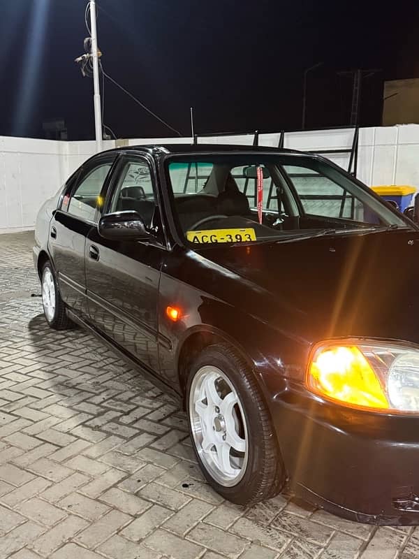 Honda Civic EXi 1999 9