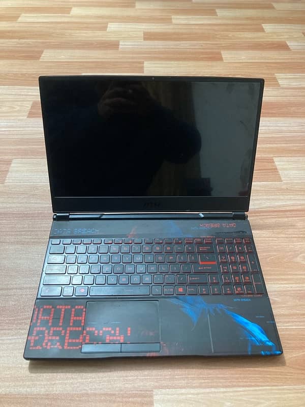 MSI GL65 LEOPARD *Comet Lake* i7 10750H 4