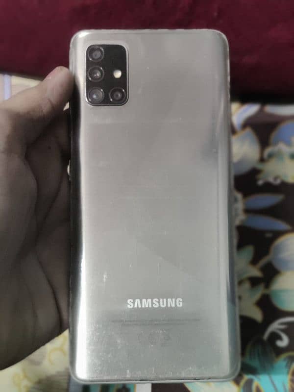 Samsung galaxy A51 Ram6 128gb LCD mein line Hai bus sim working mein 5