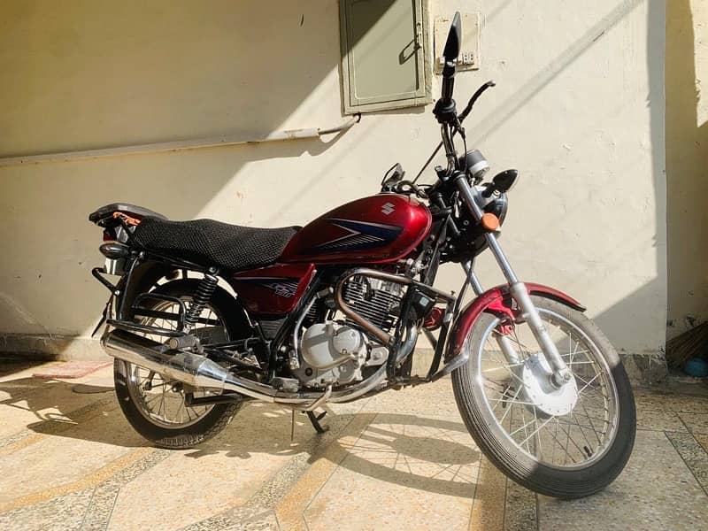 Suzuki Bike 150 GS In good Condition 5