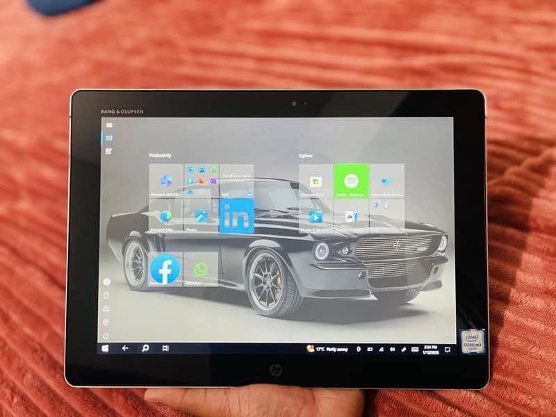 HP Elite x2  Core m3 1