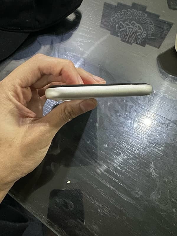 iphone 11 PTA approved 5