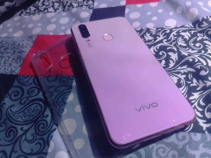 vivo y17 2