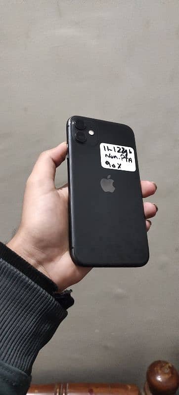 iphone 11 128 Factory Unlock Urgent sale 0