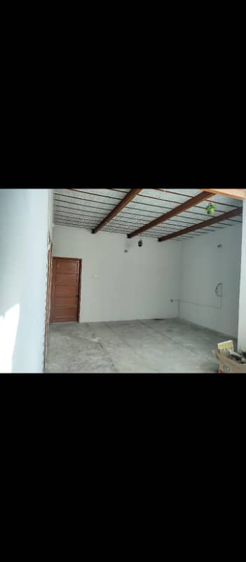 2 bed dd portion available for rent in north Karachi 6