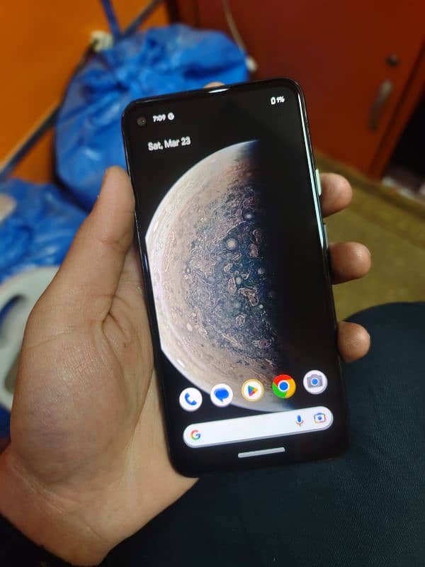 Google Pixel 4a4g 6 gb 128 gb cell phone available in good condition 9