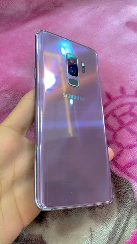 SAMSUNG S9 PLUS 1