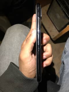 Iphone Xs Black colour