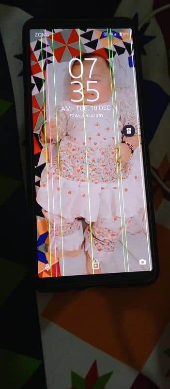 urgent sale Sony Xperia 5 mark 2 pta approved only lines in panel 1