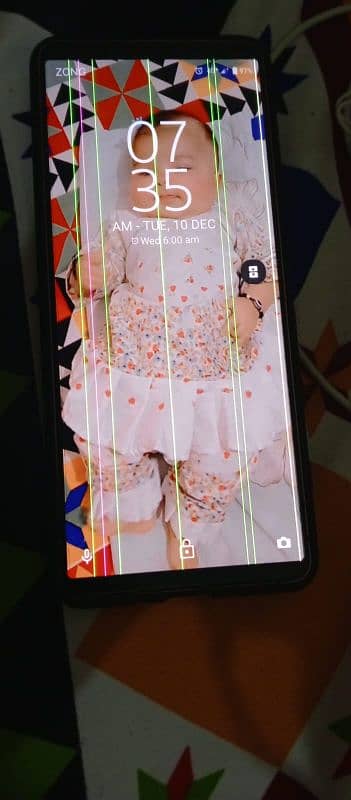 urgent sale Sony Xperia 5 mark 2 pta approved only lines in panel 2