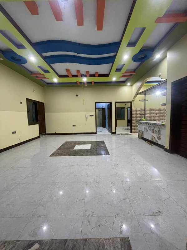 300 Sq Yards Corner New Ground Floor Portion For Rent in Gulshan-e-Maymar 0