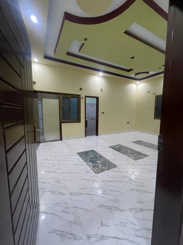 300 Sq Yards Corner New Ground Floor Portion For Rent in Gulshan-e-Maymar 1