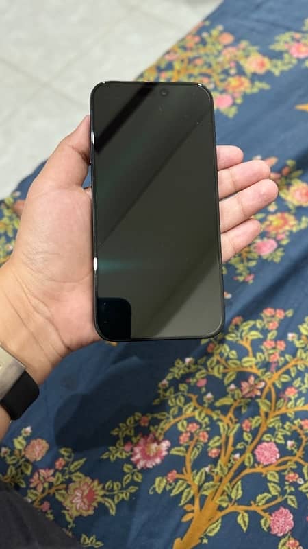 iphone 16 Plus JV 256gb Sim Locked 1