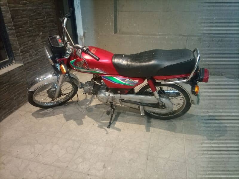 Honda cd 70 2017 1