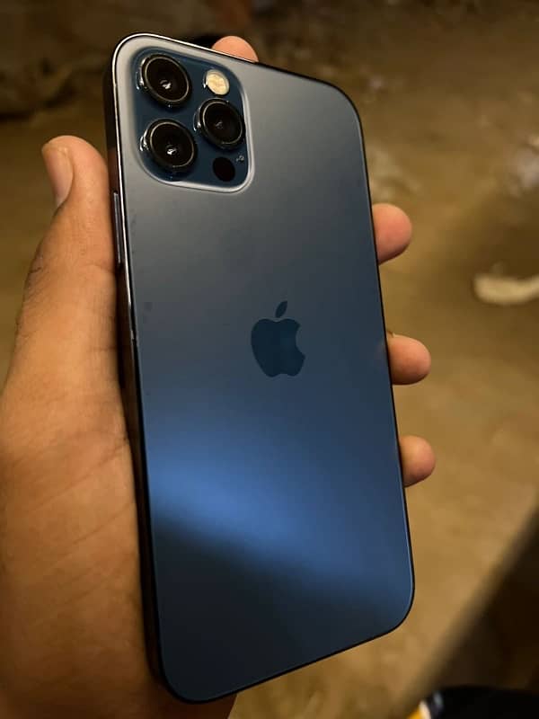 iphone 12 pro 2