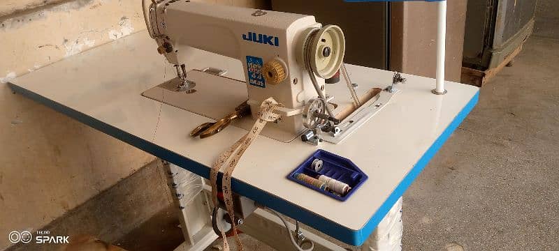 sewing machine for sale 3