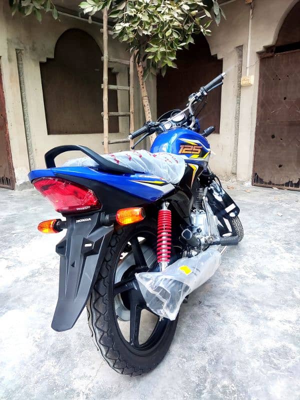 Honda CB 125 New 0 Meter New 1