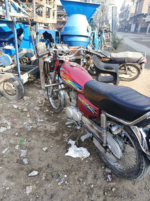 Honda 125 18 model urgent sale 1