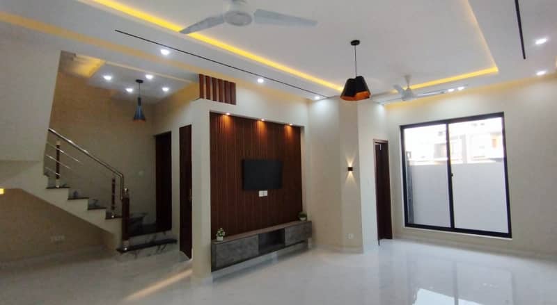 House In  Dream Gardens  For sale 8