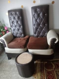 coffe chairs with molty fome seats