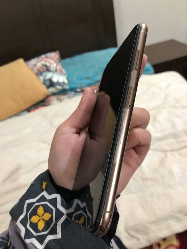 xs max 512gb PTA approved 3