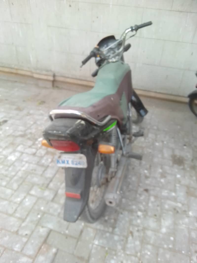 Urgent sale Honda Pridor 100CC 2019 black 2