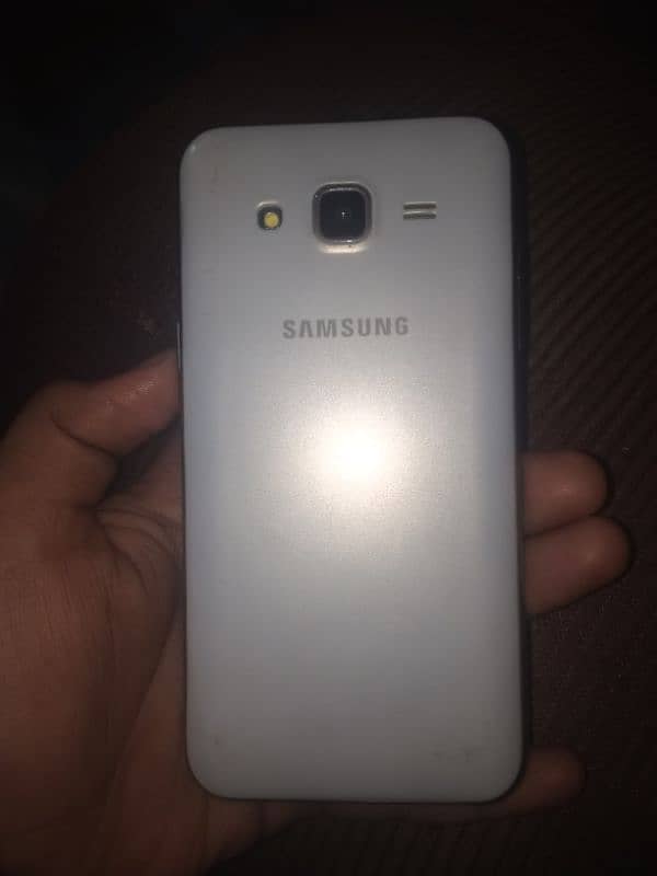 Samsung Galaxy j5 6