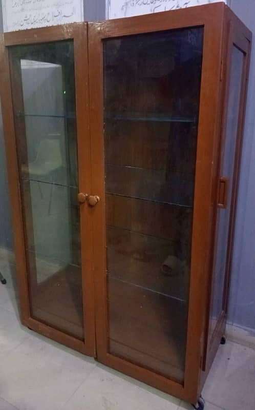 ShowCase for urgent sale/Cupboard/chestor/AlMirah 0