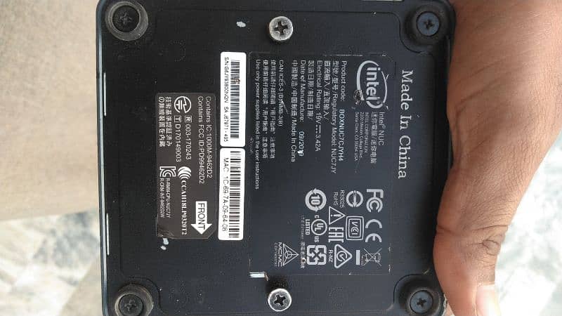 intel nuc7 mini pc core i5 7th generation for sale 0