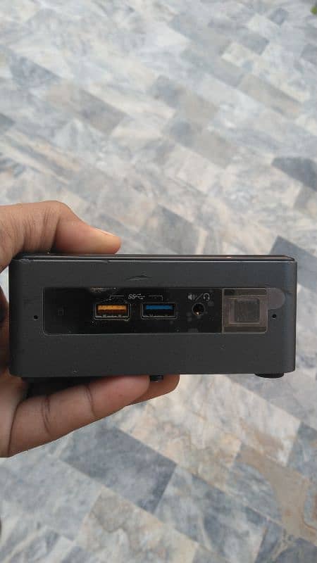 intel nuc7 mini pc core i5 7th generation for sale 1