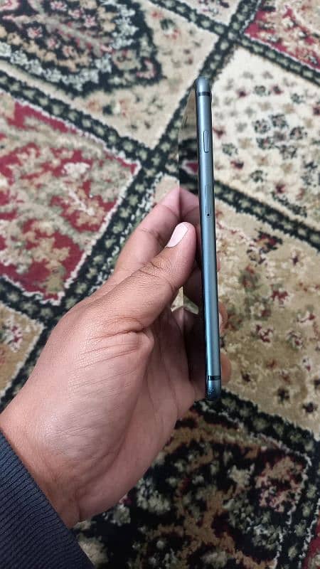 IPhone 8 Plus 256GB Approved 3