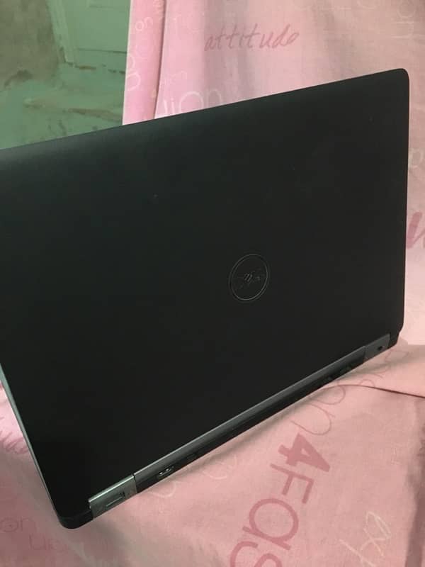 Laptop Dell. Latitude E7470 3