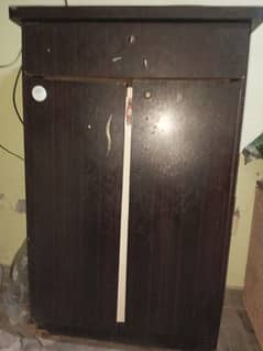 Side board in very good condition