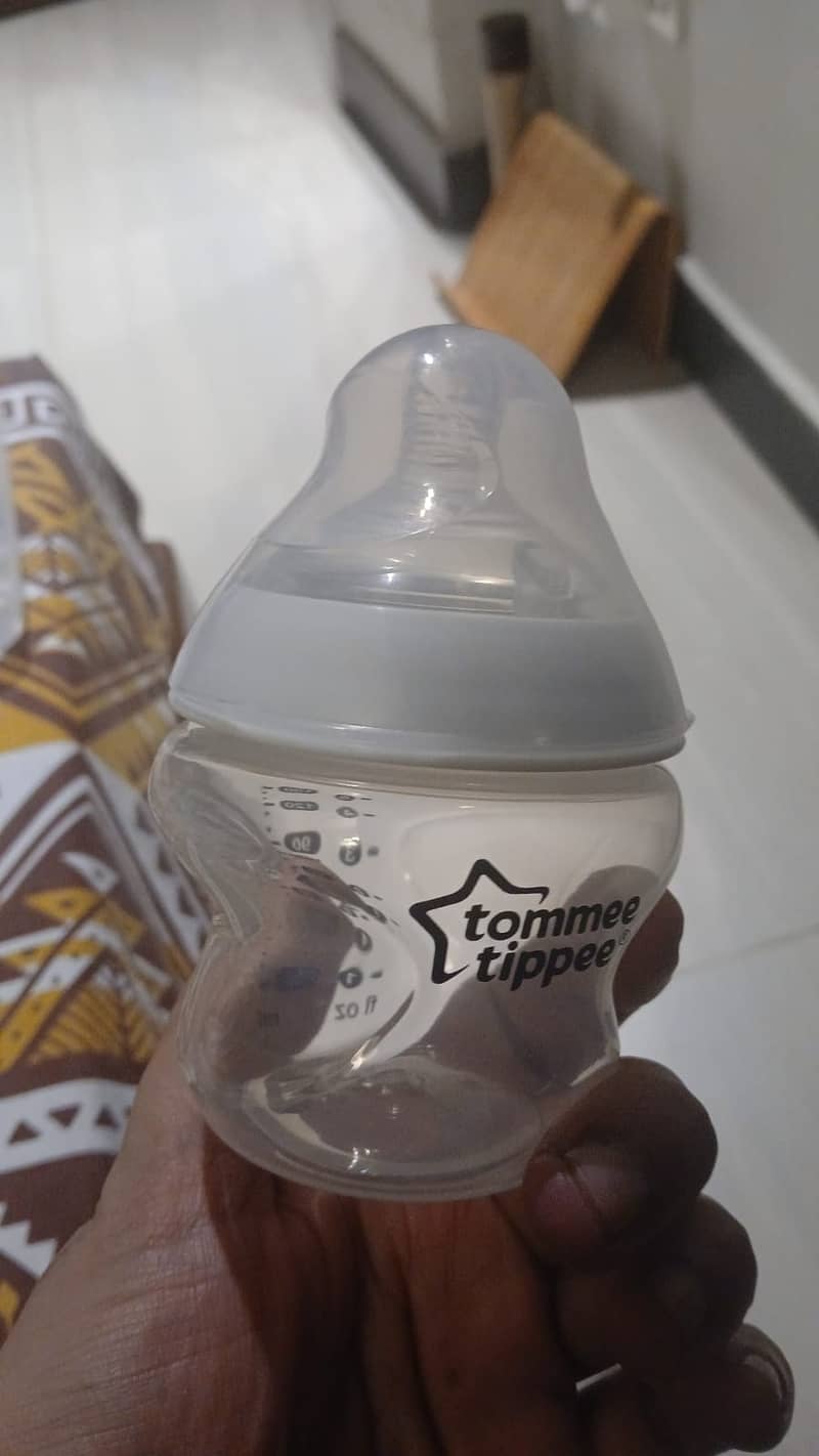 Tommie Tipee Brand new breast pump set excellent premium quality 3