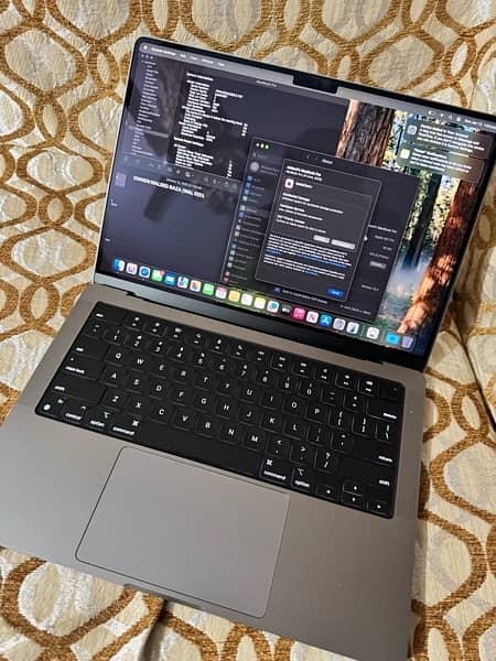 Macbook Pro M2 Pro 2