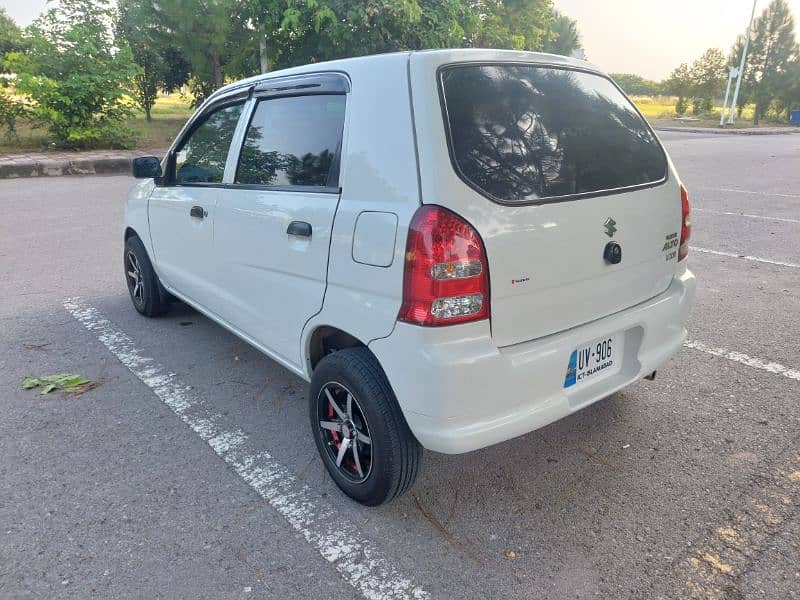 Suzuki Alto 2011 10