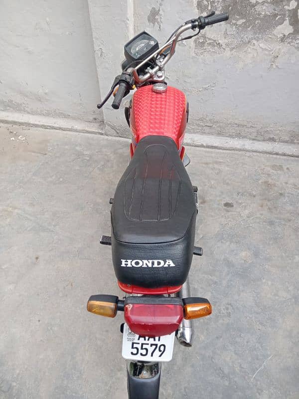 United 70 model 2020 red colour very good condition 7