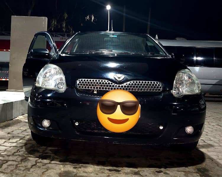 Toyota Vitz 2013 11