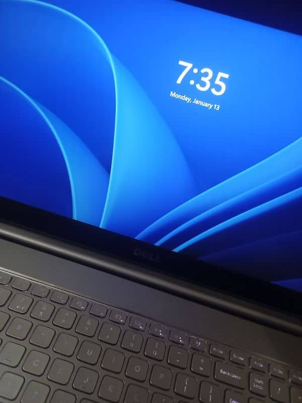 Dell Inspiron 15 7000 | Core i7 4th Gen | Touchscreen | 8GB RAM 2