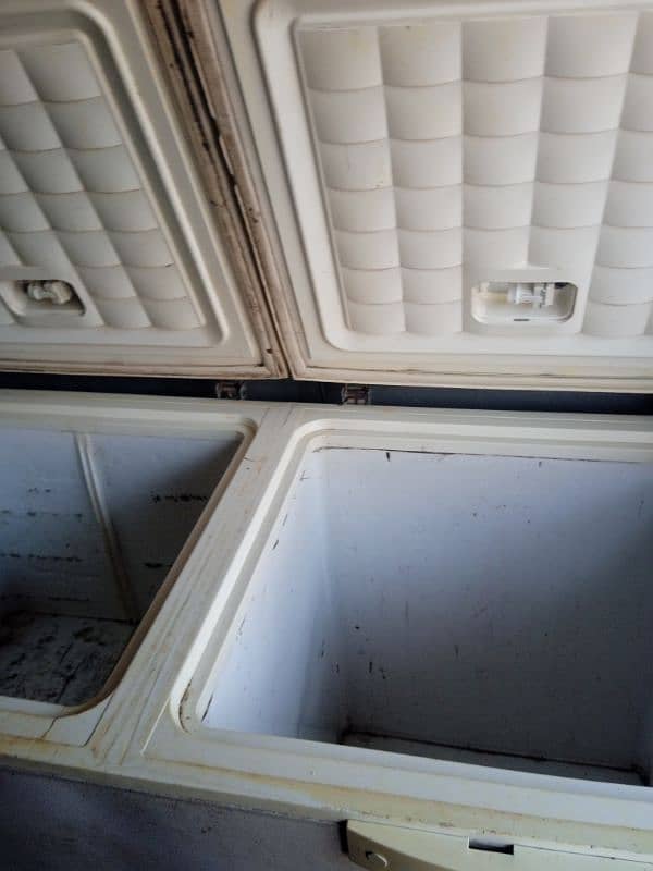 Double Door Deep Freezer for Sale 0