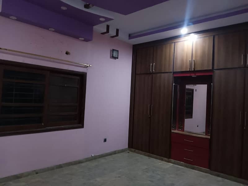 three bed dd portion with roof for rent in johar 5