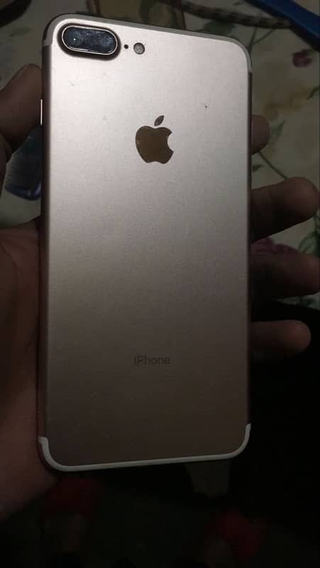 iPhone 7plus 128 GB 0