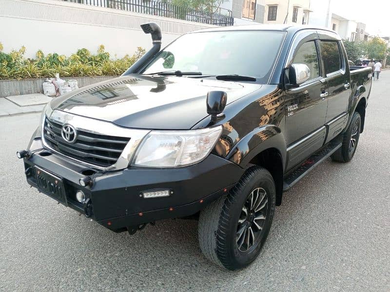 Toyota Hilux 2015 GX Automatic 100% Original Geniune in DEFENCE 4