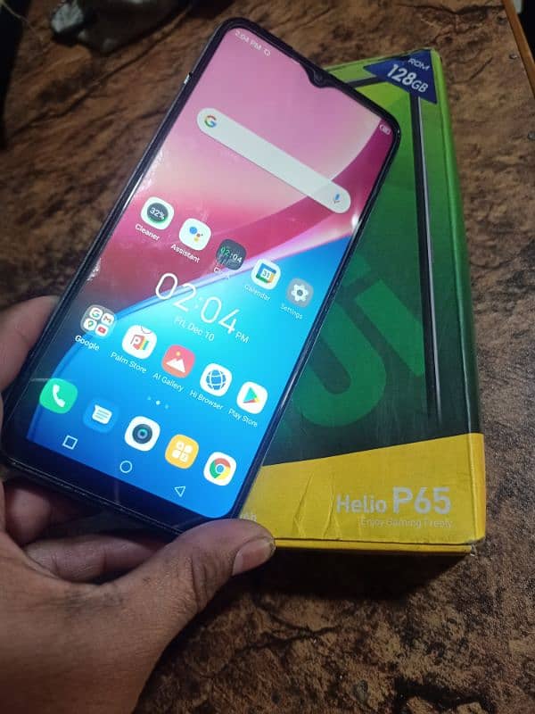 infinix hot10i 4 128 GB pta provde h Daba h chrjr nhi h 1